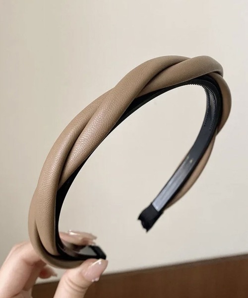 ammy.（エイミードット）の「【 ammy. / エイミードット 】 ツイスト カチューシャ（カチューシャ・レディース・ブラウン/アイボリー/ブラック・FREE）」の8枚目の写真