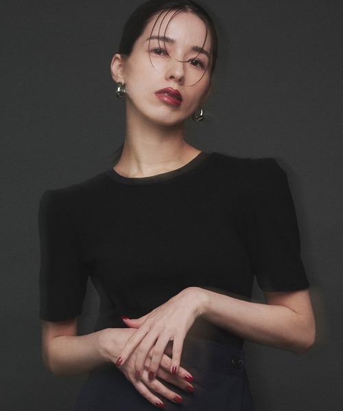 Narcissus(ナルシス)の「【SINN】ショルダートップス(Tシャツ/カットソー・レディース・ホワイト/ブラック・FREE)」の2枚目の写真