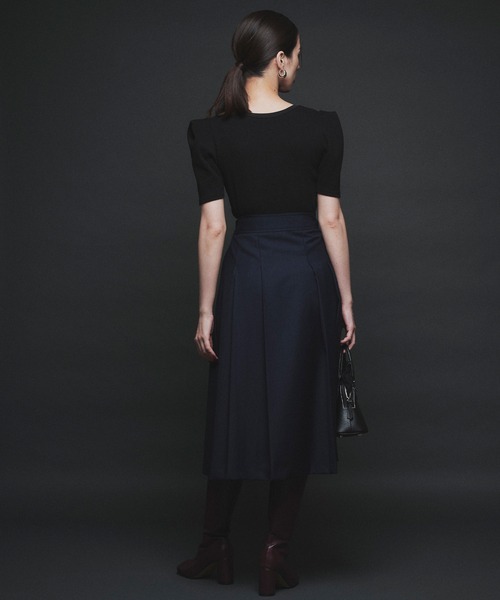 Narcissus(ナルシス)の「【SINN】ショルダートップス(Tシャツ/カットソー・レディース・ホワイト/ブラック・FREE)」の8枚目の写真