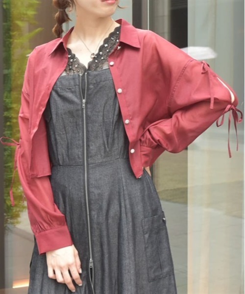 axes femme（アクシーズファム）の「リボン付ラメシアーシャツ（シャツ/ブラウス・レディース・ワイン/キナリ/ブラウン・FREE）」の4枚目の写真