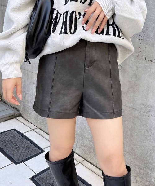 INGNI（イング）の「アンティークフェイクレザーショートパンツ（その他パンツ・レディース・ブラック/ブラウン・FREE）」の9枚目の写真