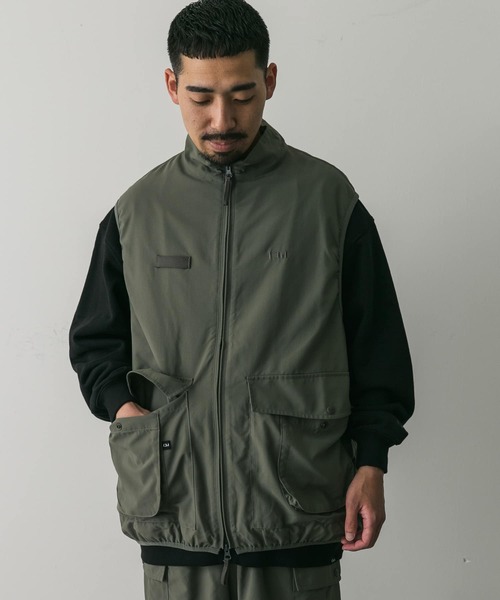 URBAN RESEARCH DOORS（アーバンリサーチドアーズ）の「『別注』WAQ×DOORS　難燃フィールドベスト（ベスト・メンズ・ブラック/カーキ・LARGE/MEDIUM）」の21枚目の写真