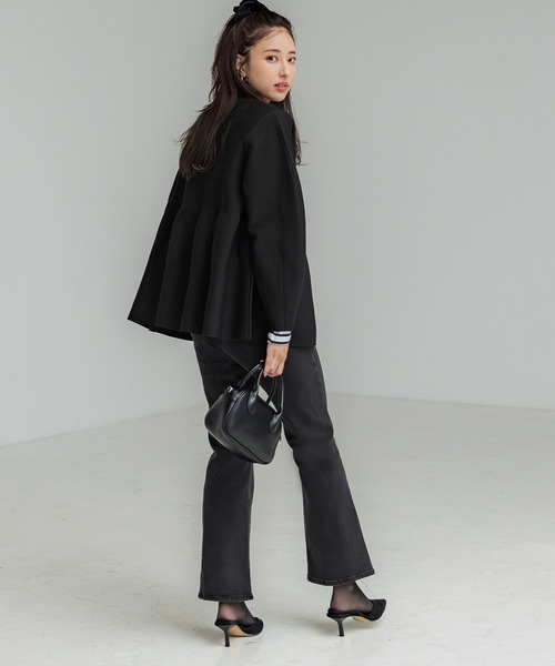 coca(coca)(コカ)の「ストレッチ 裾スリットパールデニム(デニムパンツ・レディース・ブラック/ライトブルー・S/M/L)」の13枚目の写真