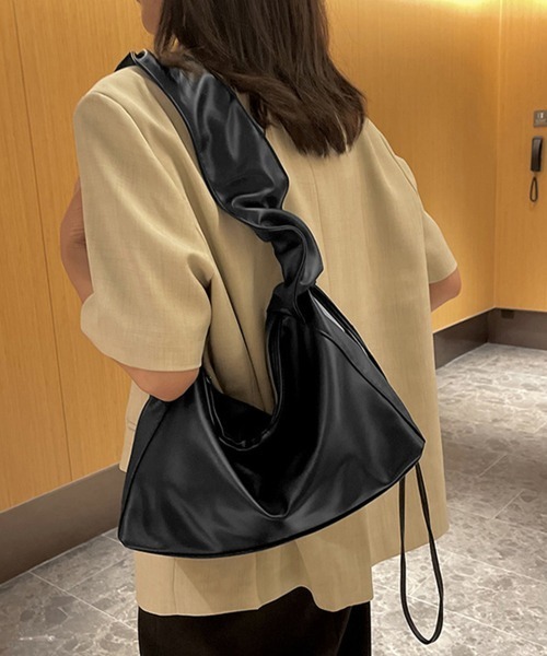Miniministore（ミニミニストア）の「ギャザーショルダーバッグ ドロストバッグ（ショルダーバッグ・レディース・シルバー/ブラック/アイボリー/ピンク・FREE）」の5枚目の写真