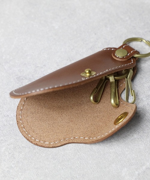 UNIVERSAL OVERALL（ユニバーサルオーバーオール）の「UNIVERSAL OVERALL レザーキーケース（キーホルダー・メンズ・ブラック/ブラウン/ダークブラウン/グリーン/レッド/ネイビー・FREE）」の9枚目の写真