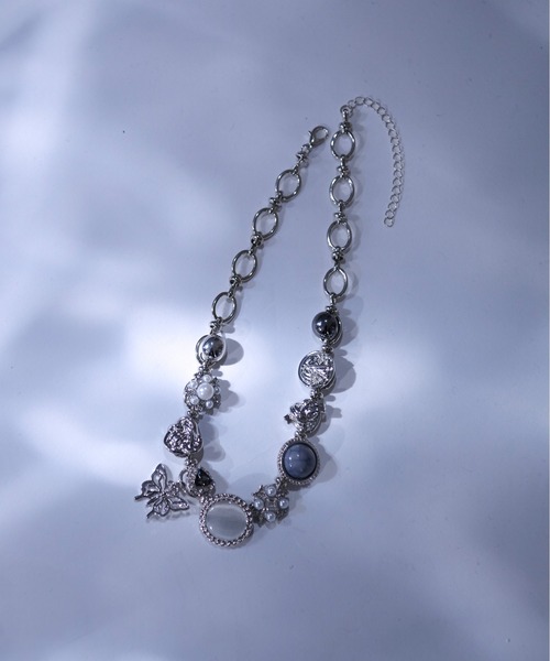 Ellno Loset(エルノロゼット)の「モチーフネックレス(ネックレス・メンズ・ライトグレー/シルバー・FREE)」の7枚目の写真