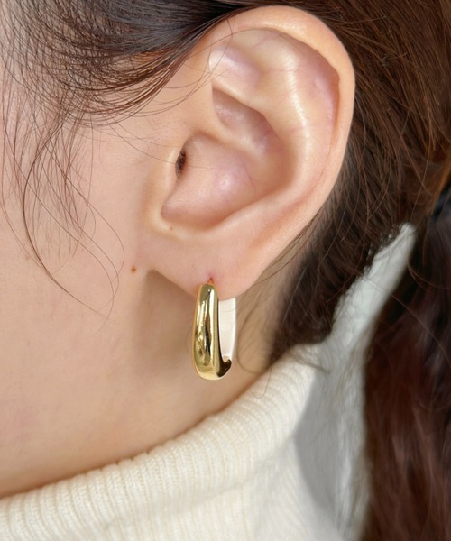 sowang(ソワン)の「バイカラーフープピアス-bicolor hoop pierce-(ピアス(両耳用)・レディース・ゴールド/シルバー・FREE)」の18枚目の写真