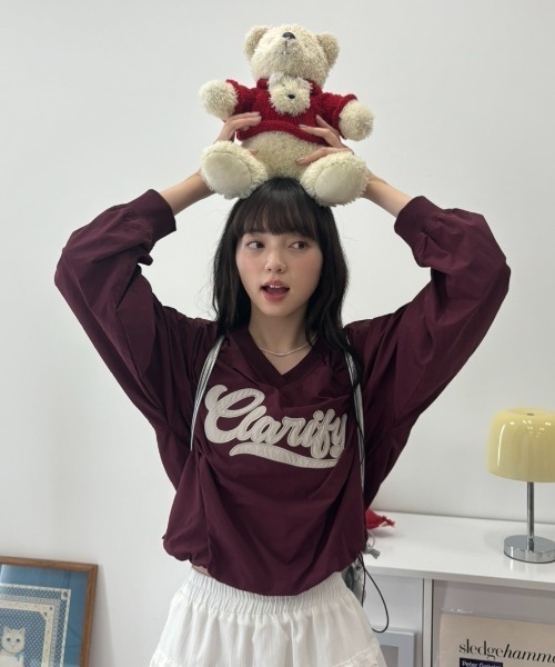 Birthday room(バースデイルーム)の「Vネックナイロンロゴ刺繍ドロストプルオーバー / v neck nylon logo stitch drawstring pullover(ブルゾン・レディース・バーガンディー/ブラック・FREE)」の12枚目の写真