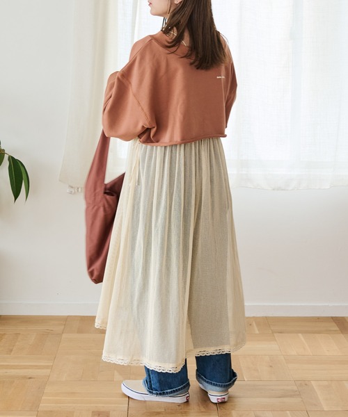 Crisp（クリスプ）の「コンセプトロゴスウェットS（スウェット・レディース・ネイビー/ブラウン/アイボリー・FREE）」の6枚目の写真