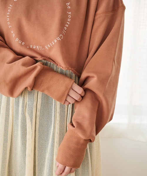 Crisp（クリスプ）の「コンセプトロゴスウェットS（スウェット・レディース・ネイビー/ブラウン/アイボリー・FREE）」の10枚目の写真