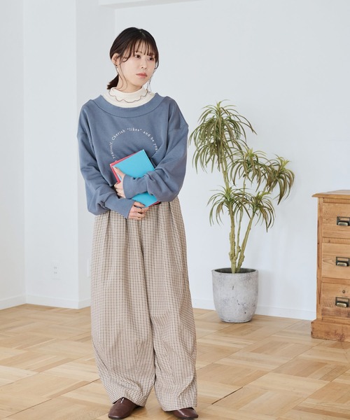 Crisp（クリスプ）の「コンセプトロゴスウェットS（スウェット・レディース・ネイビー/ブラウン/アイボリー・FREE）」の19枚目の写真