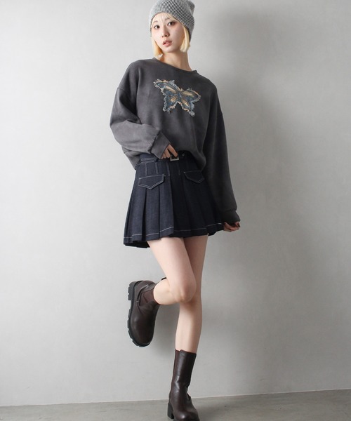 SpRay（スプレイ）の「裏起毛バタフライデニムトップス（スウェット・レディース・チャコールグレー/オフホワイト/ブラウン・FREE）」の10枚目の写真