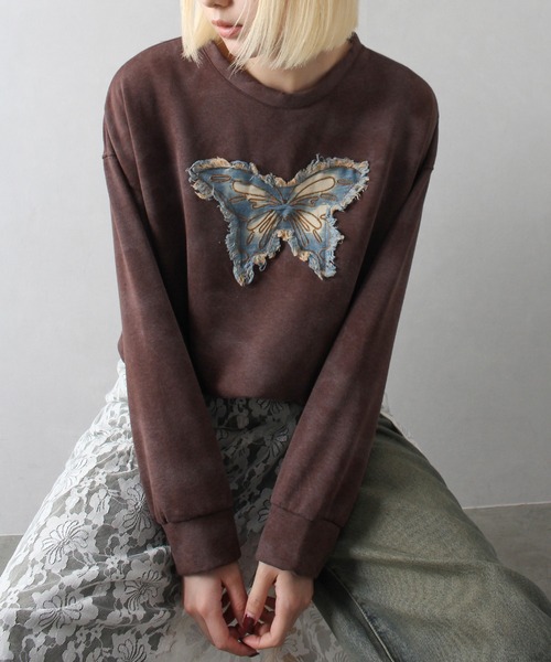 SpRay（スプレイ）の「裏起毛バタフライデニムトップス（スウェット・レディース・チャコールグレー/オフホワイト/ブラウン・FREE）」の18枚目の写真