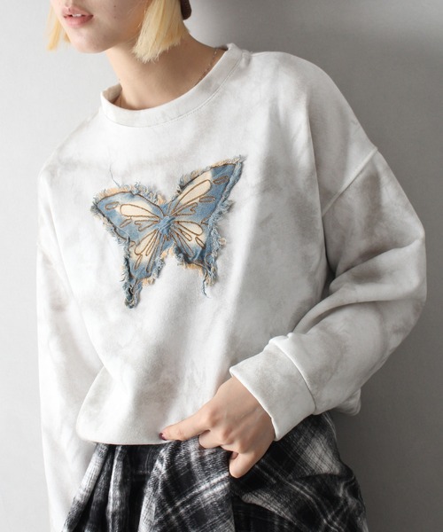 SpRay（スプレイ）の「裏起毛バタフライデニムトップス（スウェット・レディース・チャコールグレー/オフホワイト/ブラウン・FREE）」の20枚目の写真