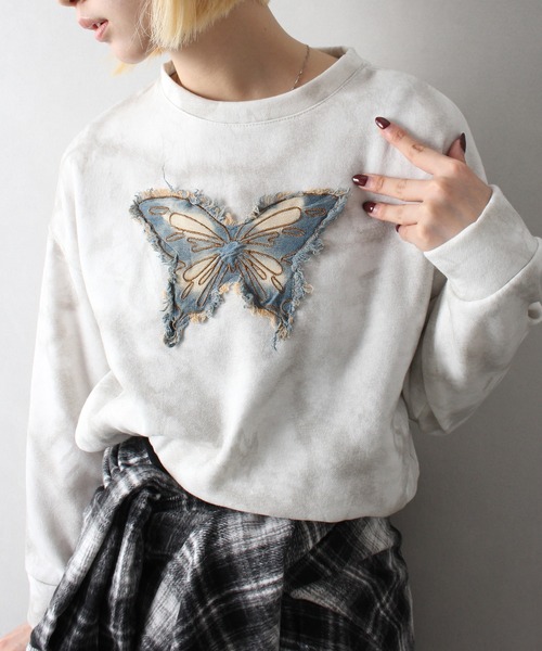 SpRay（スプレイ）の「裏起毛バタフライデニムトップス（スウェット・レディース・チャコールグレー/オフホワイト/ブラウン・FREE）」の21枚目の写真