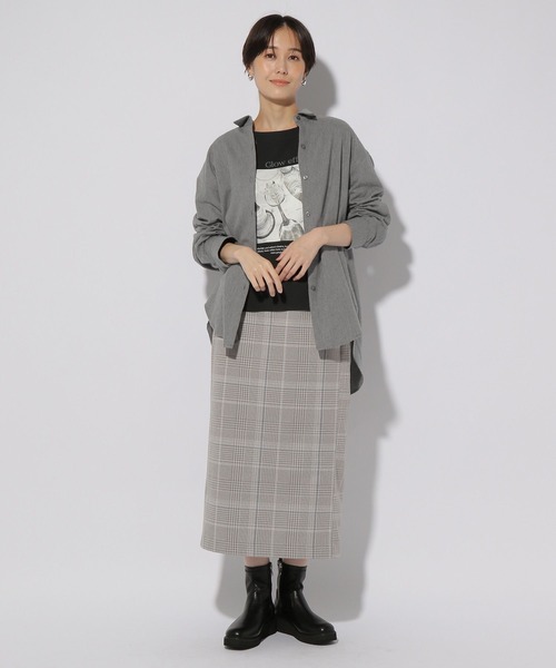 Elura(エルーラ)の「ミルドカルゼレギュラーシャツ/147934(シャツ/ブラウス・レディース・オフホワイト/グレー/ネイビー・FREE)」の9枚目の写真