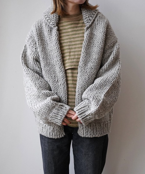 bukht（ブフト）の「【bukht / ブフト】Peruvian Hand-knit Buttonless Cowichan Sweater カウチンセーター（カーディガン/ボレロ・メンズ・オフホワイト/ブラック/ホワイト・FREE）」の9枚目の写真