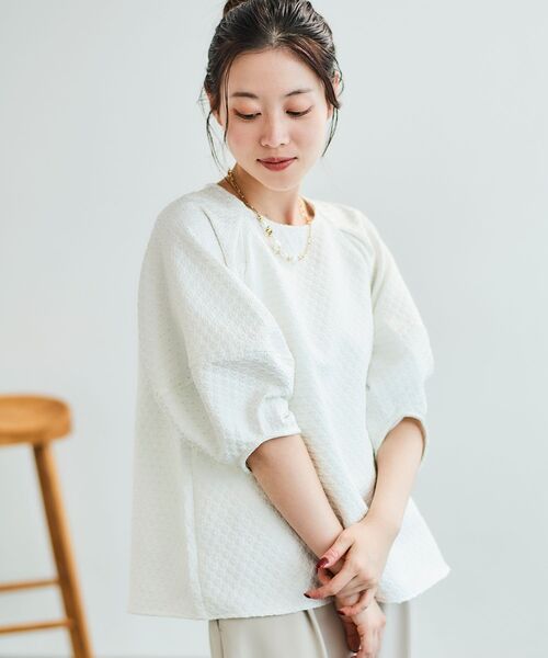 le.coeur blanc（ルクールブラン）の「《手洗い可能》小花ラメジャガードプルオーバー（シャツ/ブラウス・レディース・オフホワイト/ブラック・38）」の17枚目の写真