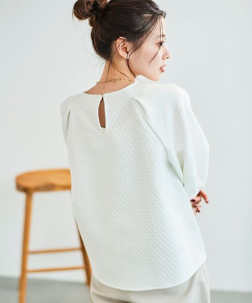 le.coeur blanc（ルクールブラン）の「《手洗い可能》小花ラメジャガードプルオーバー（シャツ/ブラウス・レディース・オフホワイト/ブラック・38）」の18枚目の写真