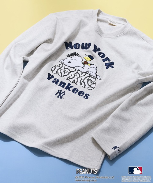 MLB(メジャーリーグベースボール)の「【MLB ×PEANUTS】オリジナルデザイン TCダンボール Tトレーナー ドジャース カブス ヤンキース ドロップショルダー ビッグシルエット ユニセックス(スウェット・メンズ・グレー系その他/ベージュ系その他/ホワイト系その他3/グレー系その他3/ベージュ系その他2/ブルー系その他2/ホワイト系その他・MEDIUM/LARGE/X-LARGE)」の7枚目の写真