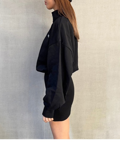 EGOIST（エゴイスト）の「ハーフZIP裏毛ミニワンピース（ワンピース・レディース・グレイッシュベージュ/ブラック・FREE）」の21枚目の写真