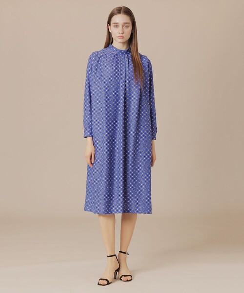 MACKINTOSH LONDON(マッキントッシュ ロンドン)の「ハミングバスケットプリントワンピース(ワンピース・レディース・ホワイト系その他/ライトブルー・40/38)」の5枚目の写真