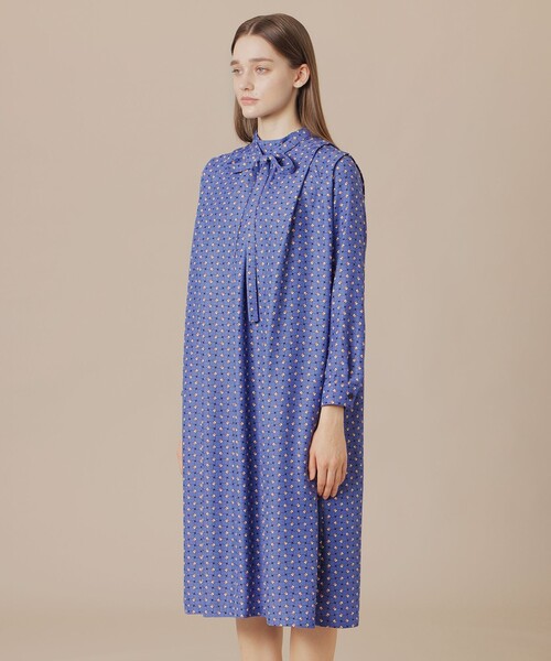 MACKINTOSH LONDON(マッキントッシュ ロンドン)の「ハミングバスケットプリントワンピース(ワンピース・レディース・ホワイト系その他/ライトブルー・40/38)」の7枚目の写真