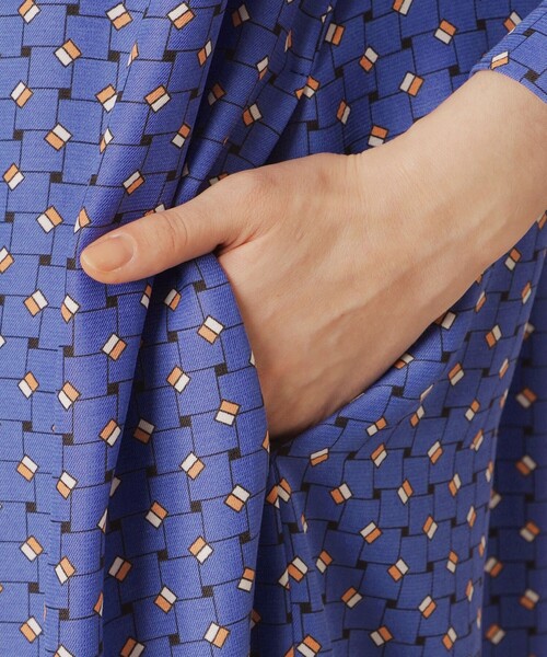 MACKINTOSH LONDON(マッキントッシュ ロンドン)の「ハミングバスケットプリントワンピース(ワンピース・レディース・ホワイト系その他/ライトブルー・40/38)」の10枚目の写真