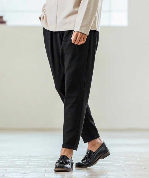 Magine(マージン)の「mp13238- Seersucker Two Tuck Design Tapered Pants ツータックパンツ(その他パンツ・メンズ・チャコール/キナリ/ブラック・44/46/48)」の13枚目の写真