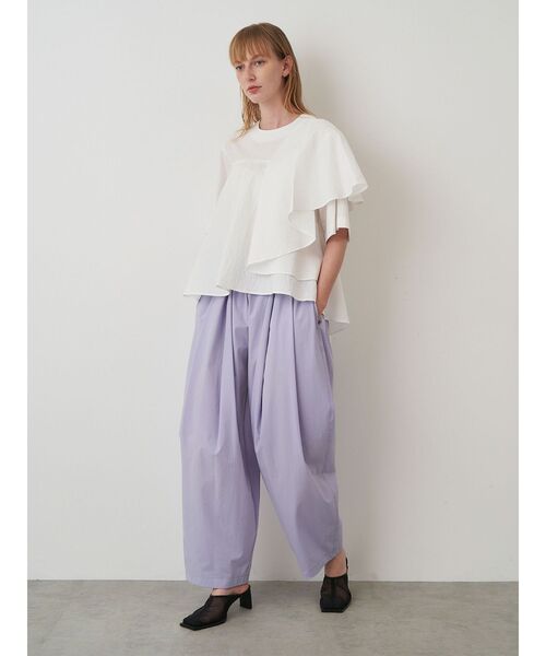 ELENDEEK（エレンディーク）の「ショルダーラッフルブラウス（シャツ/ブラウス・レディース・その他1/ブラック/オフホワイト・FREE）」の9枚目の写真