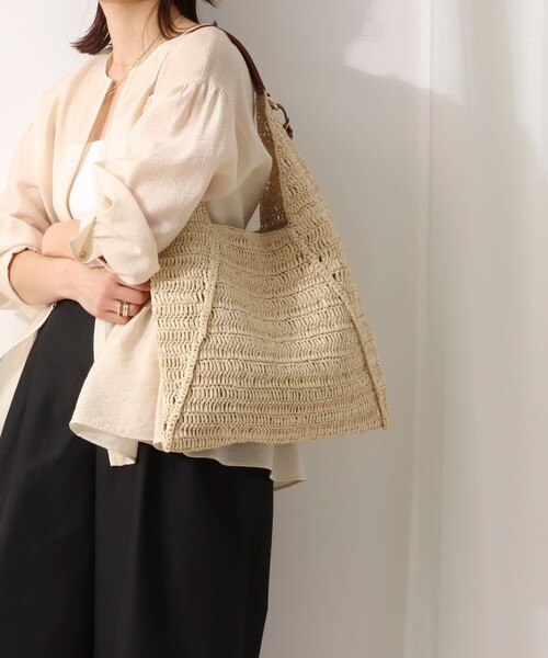 NOLLEY’S(ノーリーズ)の「ペーパークロシェバッグ(ショルダーバッグ・レディース・ベージュ/ブラック・FREE)」の5枚目の写真