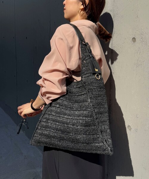 NOLLEY’S(ノーリーズ)の「ペーパークロシェバッグ(ショルダーバッグ・レディース・ベージュ/ブラック・FREE)」の12枚目の写真