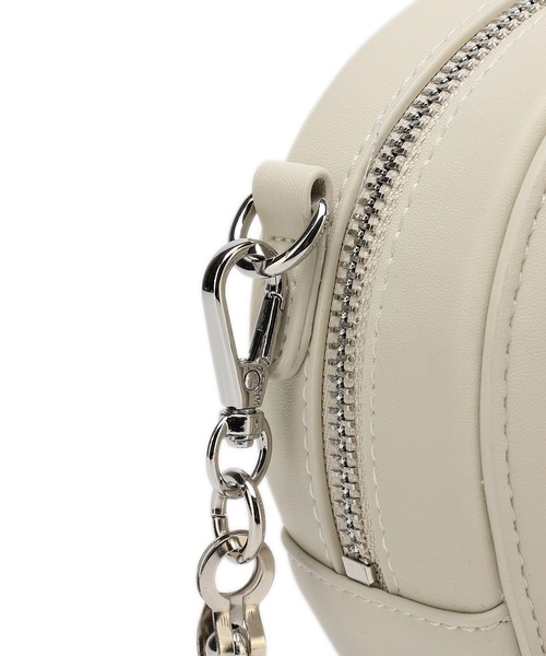 jouetie（ジュエティ）の「【jouetie / ジュエティ】 ハートチャーム付　ハートミニショルダーバッグ（ショルダーバッグ・レディース・ホワイト/ブラック/シルバー・FREE）」の18枚目の写真