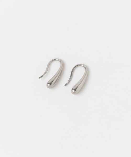 URBAN RESEARCH DOORS（アーバンリサーチドアーズ）の「ティアードロップピアス（ピアス（両耳用）・レディース・シルバー/ゴールド・ONE）」の5枚目の写真