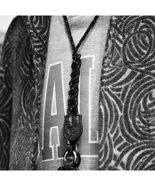 REFLECTOR KNITTING LEATHER NECK STRAP（その他小物）｜CALEE