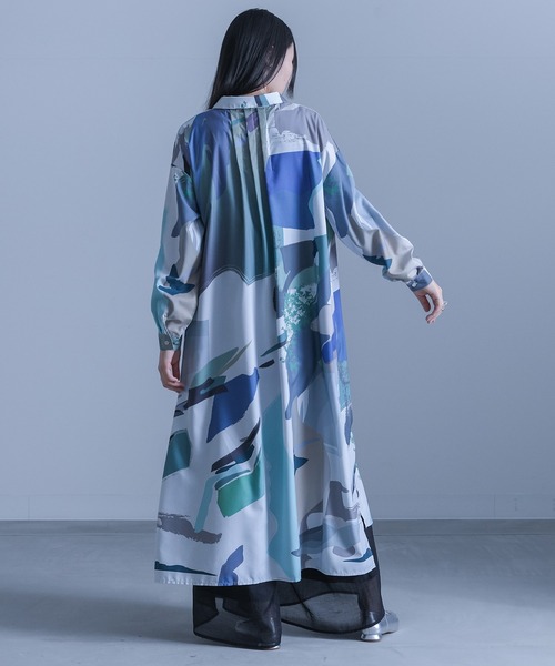kOhAKU（コハク）の「アート柄シャツワンピース（シャツワンピース・レディース・グレー/ブラック・FREE）」の7枚目の写真