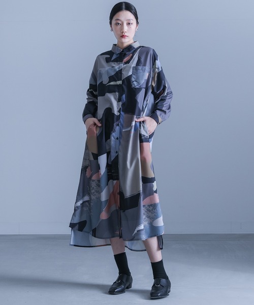 kOhAKU（コハク）の「アート柄シャツワンピース（シャツワンピース・レディース・グレー/ブラック・FREE）」の9枚目の写真