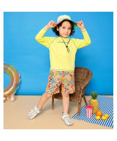 BREEZE（ブリーズ）の「【UVカット/ジュニア対応】長袖ラッシュガード（ラッシュガード・キッズ・エメラルド/ライトグレー/レインボー/ライム・80/90/100/110/120/130/140）」の12枚目の写真