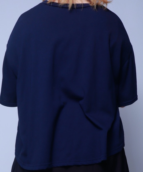 rovtski（ロフトスキー）の「Y-花刺繍カットソー（Tシャツ/カットソー・レディース・その他・FREE）」の3枚目の写真