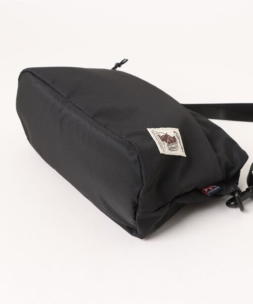 go slow caravan(ゴースローキャラバン)の「COBMASTER/コブマスター Air WP ALT SHOULDER BAG 3L(ショルダーバッグ・メンズ・ブラック/パープル/ミント/グリーン/イエロー/ブルー/レッド/ブルー系その他・FREE)」の9枚目の写真