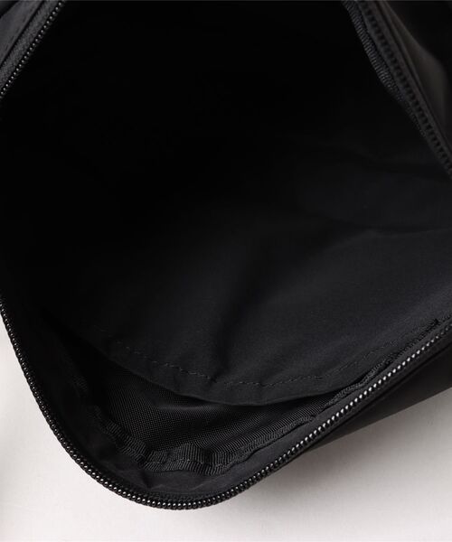 go slow caravan(ゴースローキャラバン)の「COBMASTER/コブマスター Air WP ALT SHOULDER BAG 3L(ショルダーバッグ・メンズ・ブラック/パープル/ミント/グリーン/イエロー/ブルー/レッド/ブルー系その他・FREE)」の10枚目の写真