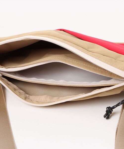 go slow caravan(ゴースローキャラバン)の「COBMASTER/コブマスター Air WP ALT SHOULDER BAG 3L(ショルダーバッグ・メンズ・ブラック/パープル/ミント/グリーン/イエロー/ブルー/レッド/ブルー系その他・FREE)」の13枚目の写真