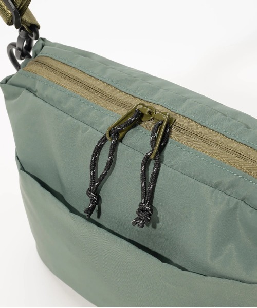 go slow caravan(ゴースローキャラバン)の「COBMASTER/コブマスター Air WP ALT SHOULDER BAG 3L(ショルダーバッグ・メンズ・ブラック/パープル/ミント/グリーン/イエロー/ブルー/レッド/ブルー系その他・FREE)」の18枚目の写真