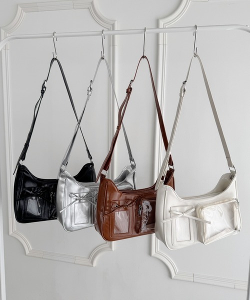 Loueme(ルエム)の「クリアポケットリボンホーボーバッグ/痛バッグ(トートバッグ・レディース・シルバー/ブラック/ホワイト/ブラウン・FREE)」の5枚目の写真