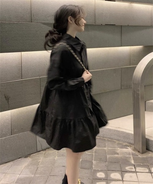 FREE STYLISTS（フリー スタイリスト）の「ミニ丈ティアードシャツワンピース（シャツワンピース・レディース・ホワイト/ブラック・S/M/L/XL/2XL）」の18枚目の写真