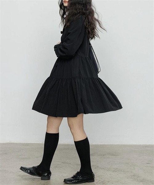 FREE STYLISTS（フリー スタイリスト）の「ミニ丈ティアードシャツワンピース（シャツワンピース・レディース・ホワイト/ブラック・S/M/L/XL/2XL）」の19枚目の写真