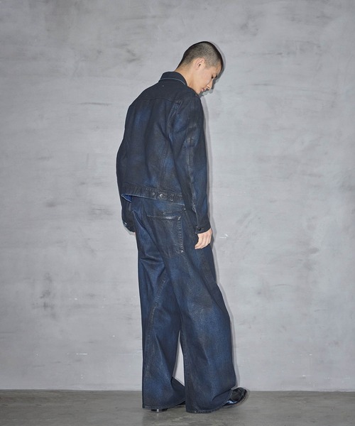 NVRFRGT（ネヴァーフォーゲット）の「別注 COATING 3D TRUCKER JACKET（デニムジャケット・メンズ・ブラック・1/2/3）」の4枚目の写真