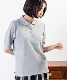 品よく見えて動きやすい、毎日着たくなる大人のための5分袖ポロトップス