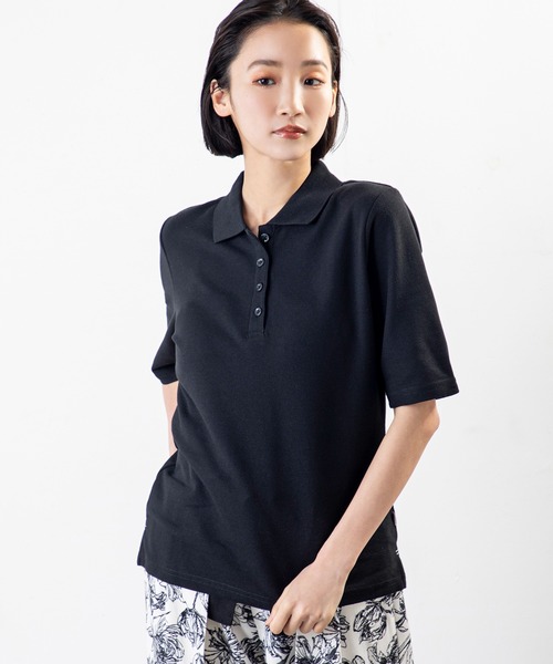 MILLION CARATS(ミリオンカラッツ)の「品よく見えて動きやすい、毎日着たくなる大人のための5分袖ポロトップス(ポロシャツ・レディース・ネイビー/パープル/ピンク/オフホワイト/グレー/ブラック・MEDIUM/LARGE/XL)」の14枚目の写真