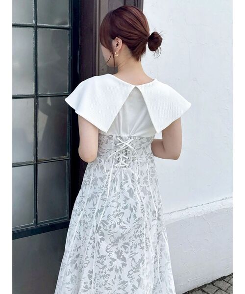 dazzlin（ダズリン）の「オパールフラワーコルセットワンピース（ワンピース・レディース・グレー/ネイビー/オフホワイト・SMALL/X-SMALL/MEDIUM）」の9枚目の写真